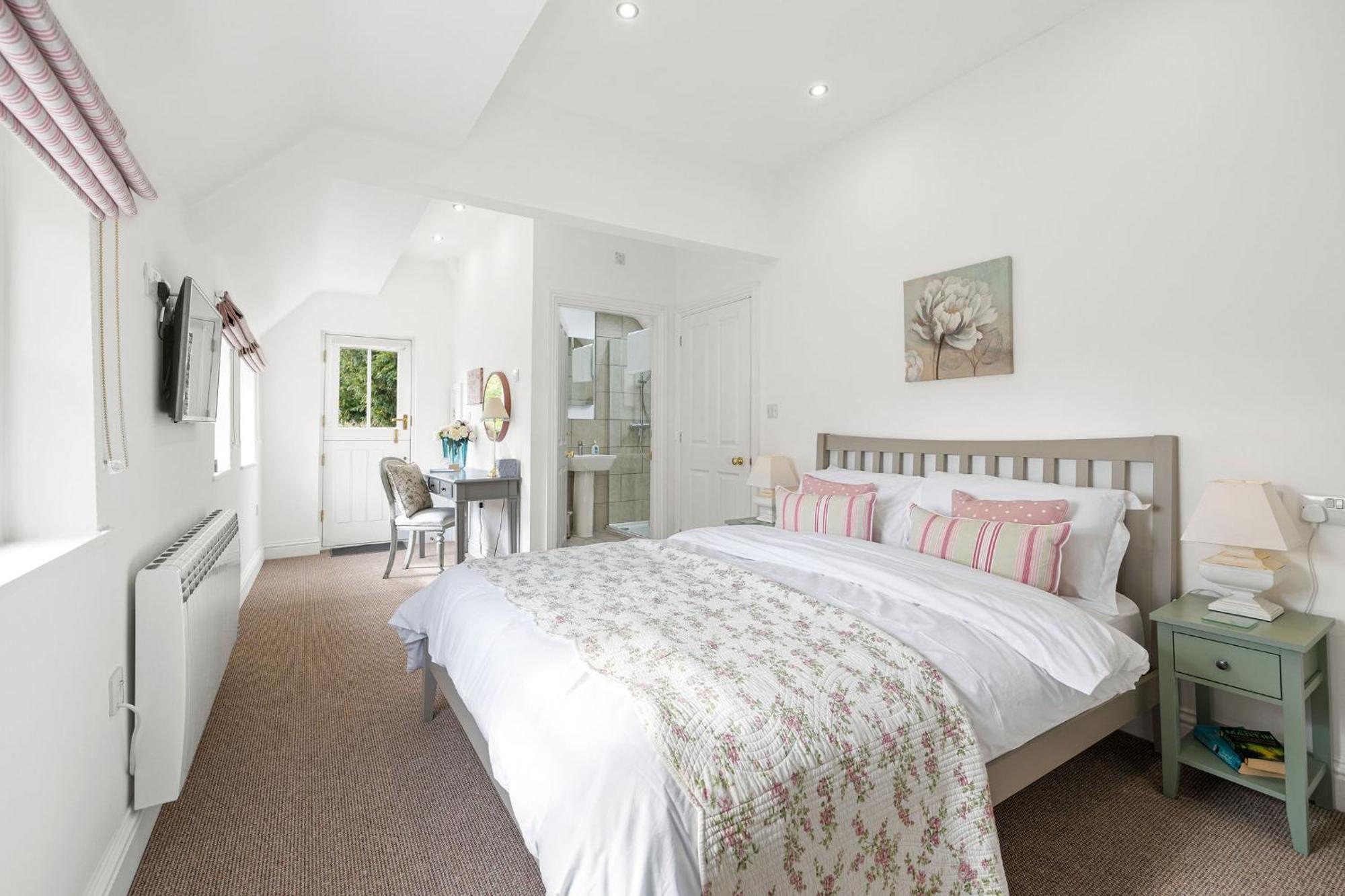Flower Cottage By Ludlow Castle With Onsite Parking Zewnętrze zdjęcie